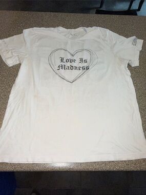 Thirty seconds to mars tour shirt